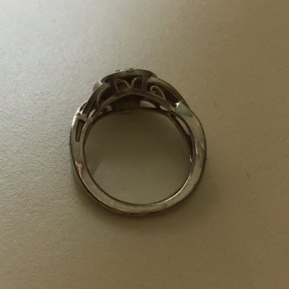 Cute silver ring - Picture 3 of 5